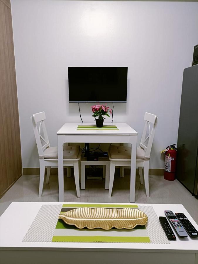מנילה Home Away From Home מראה חיצוני תמונה
